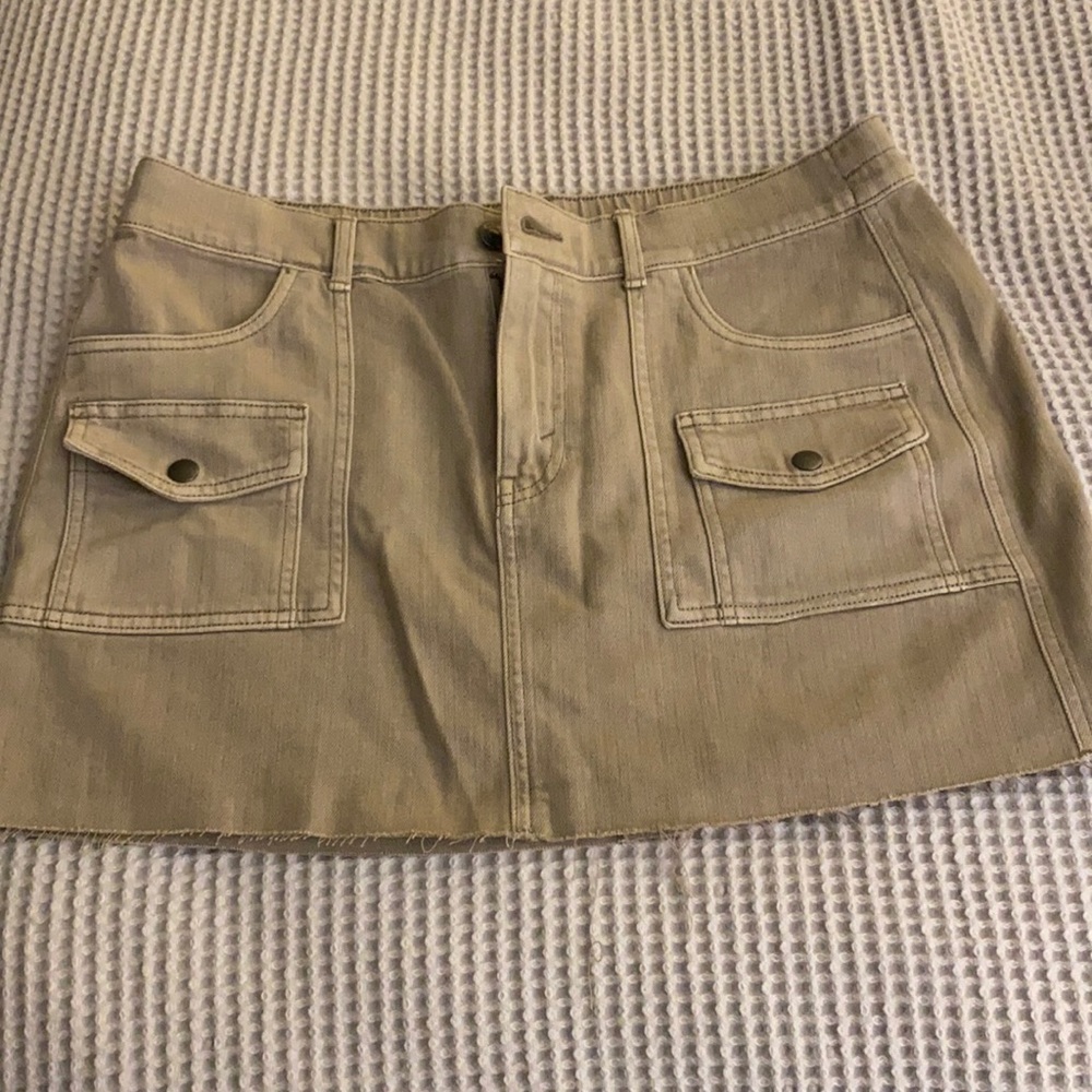 Aerie light grey denim skirt NWT Large